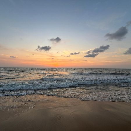Village Inn Resort Negombo Buitenkant foto
